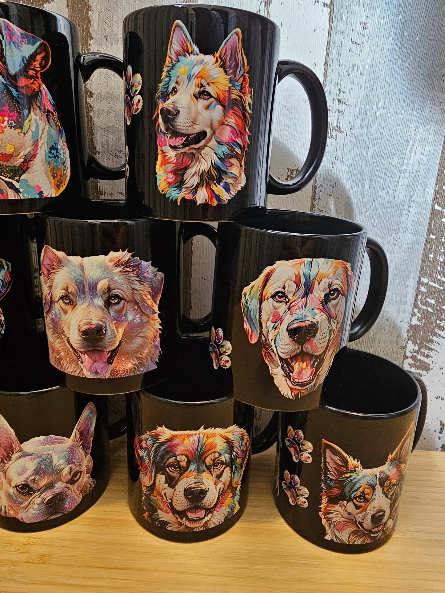 Wunderschöne schwarze Tassen mit Wunschmotiv Hund oder Katze designed von der Pfötchenboutique