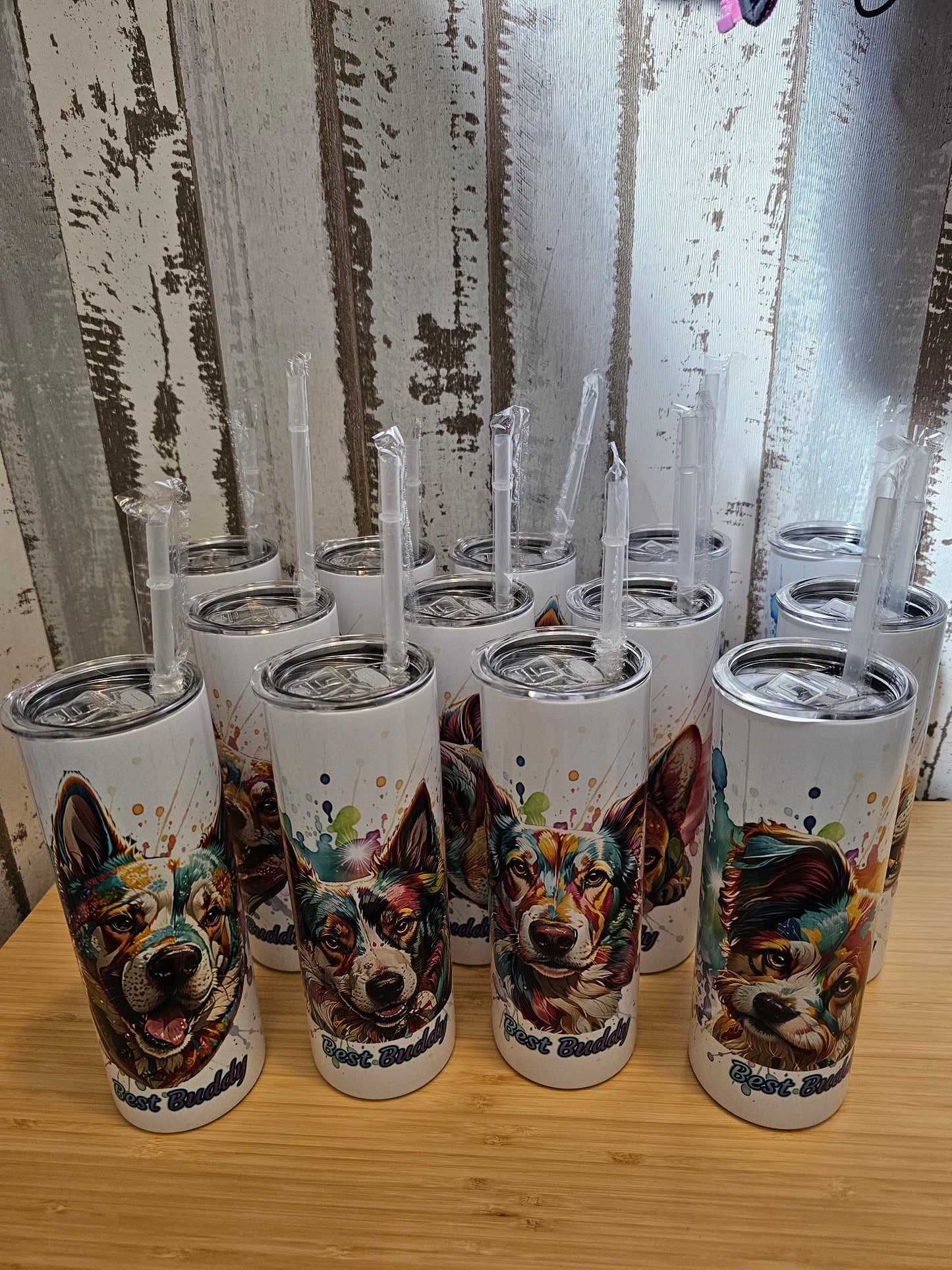 Tumbler bzw Becher für Kaltgetränke mit Wunschmotiv Hund oder Katze, designed durch die Pfötchenboutique