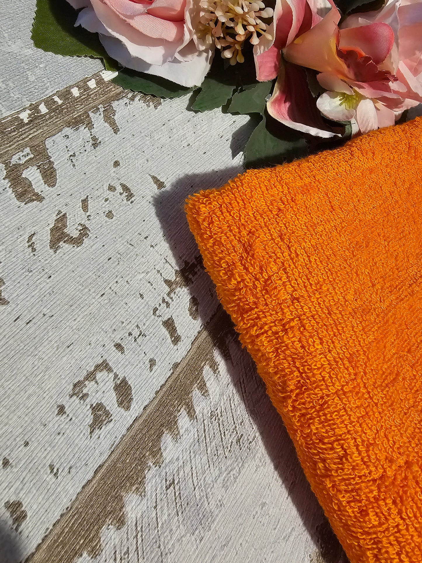 Handtuch bestickt mit der Aufschrift "Manueller Felltrockner" für Haustiere. Bestickt von der Pfötchenboutique