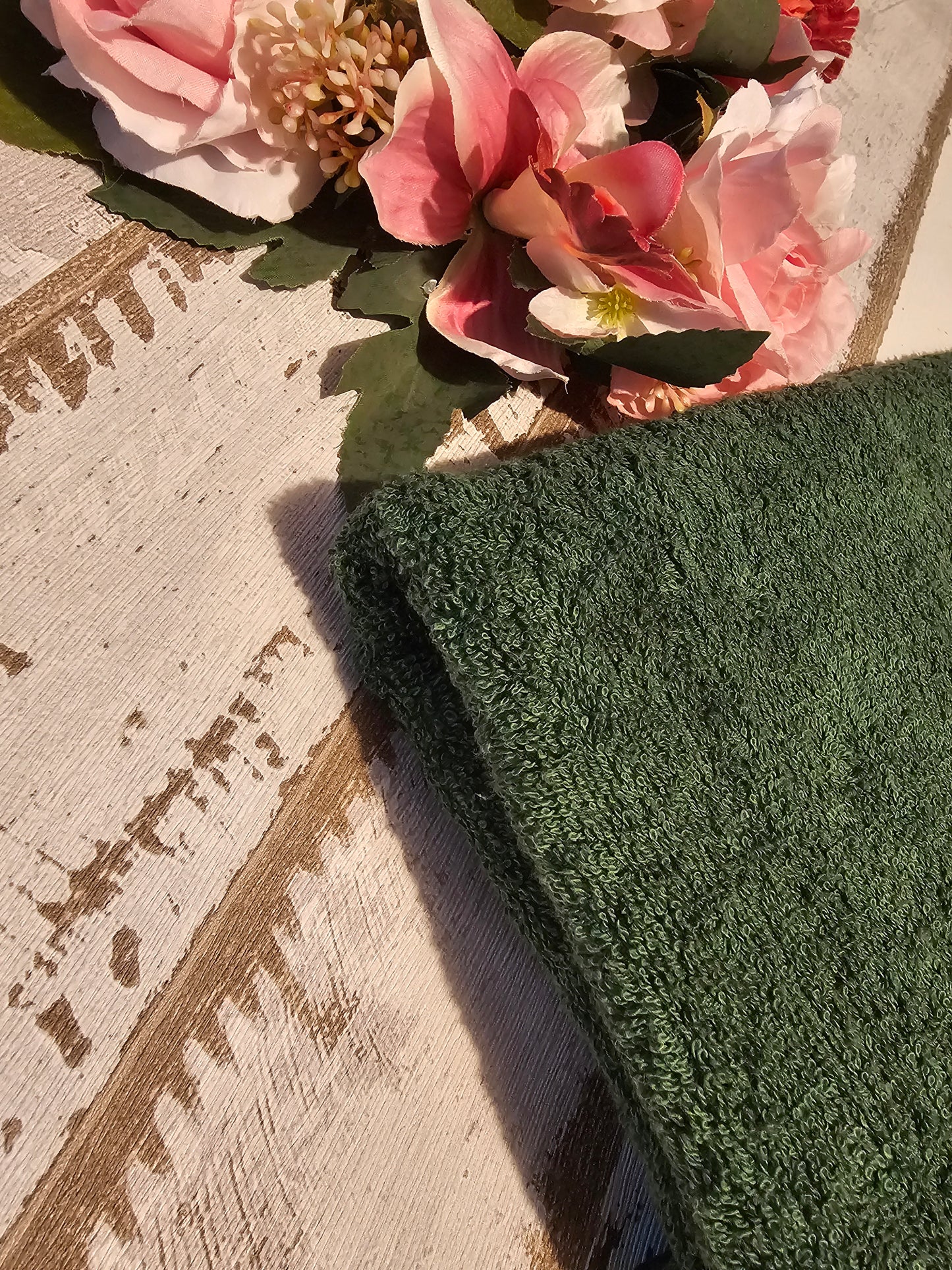 Handtuch bestickt mit der Aufschrift "Manueller Felltrockner" für Haustiere. Bestickt von der Pfötchenboutique