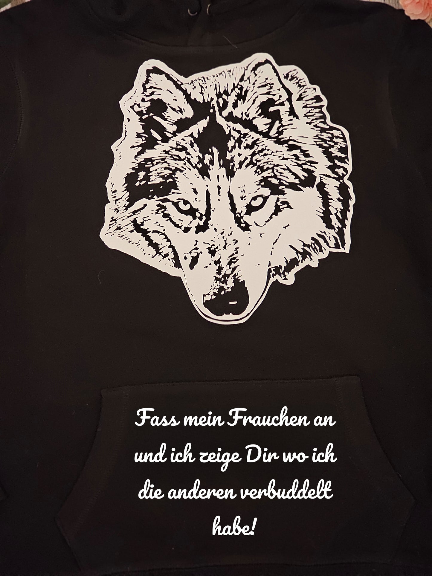 Kapuzenpullover für Damen mit Wunschmotiv und Wunschtext personalisierbar Auswahl mehrerer Hundemotive hier Chihuahua von der Pfötchenboutique