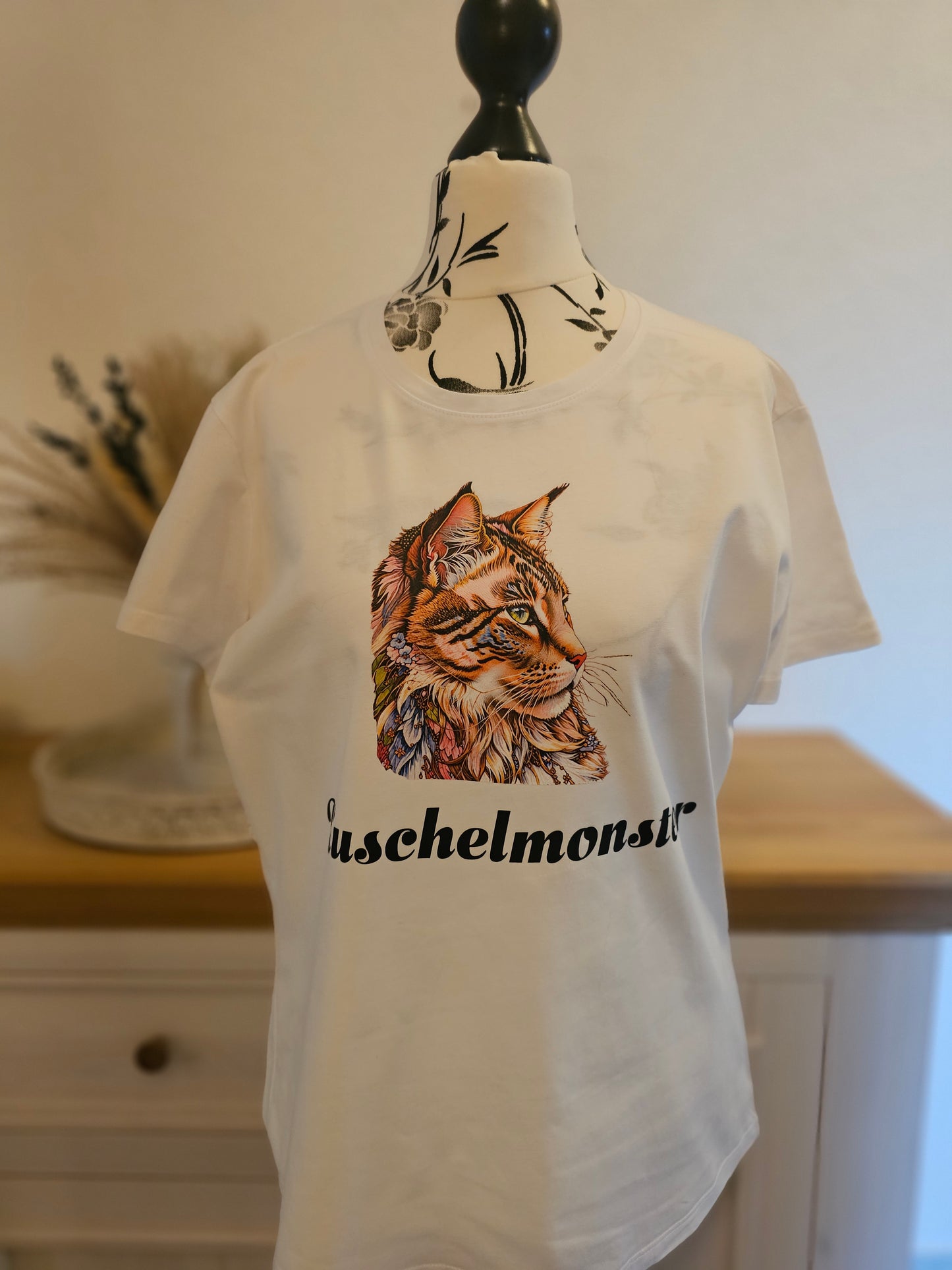 Beispielbild für TSHirt mit Tierportrait Grafik der Pfötchenboutique