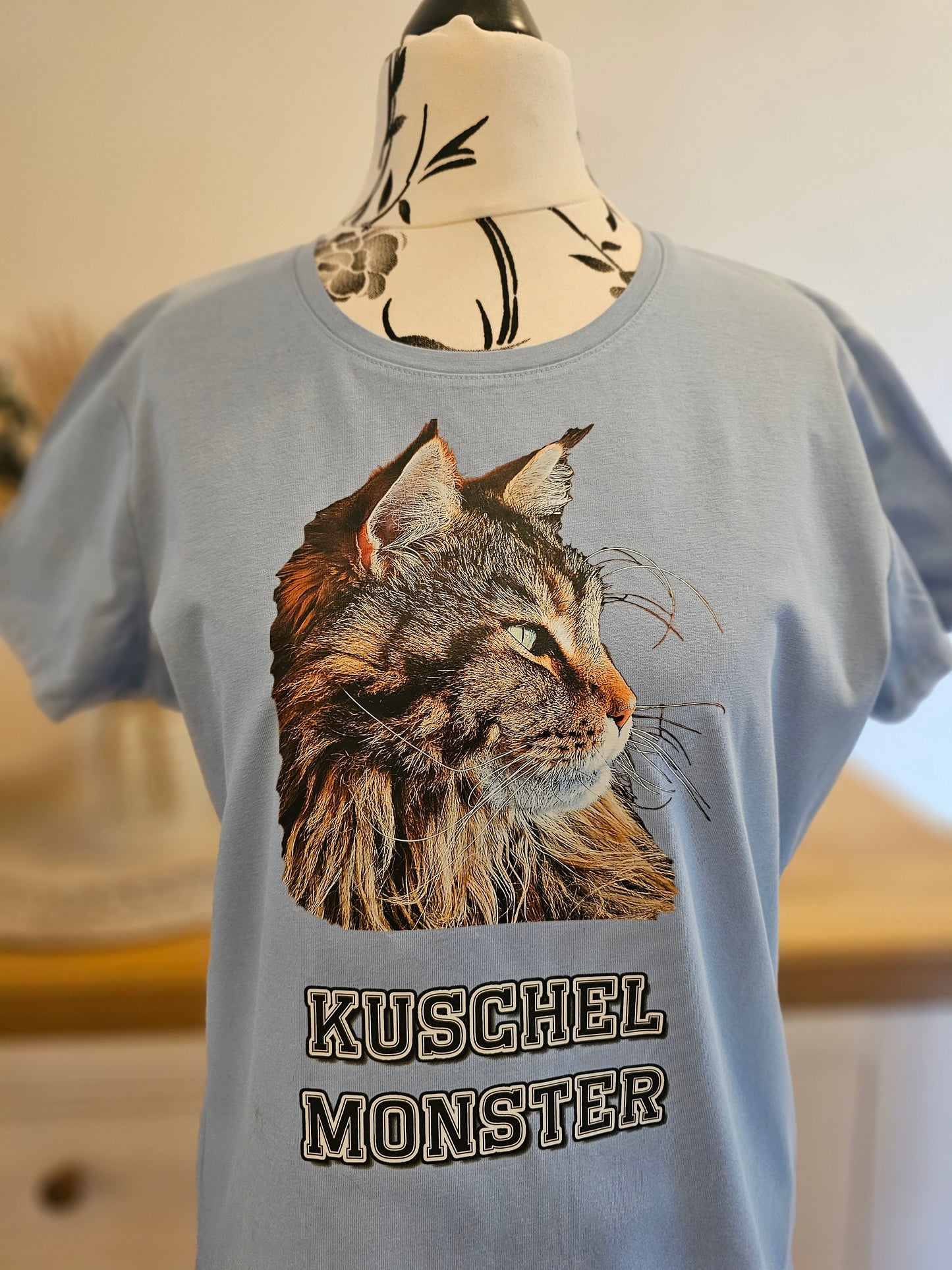 Ihr Haustier als Herzensmotiv – personalisiertes Herren T-Shirt mit Ihrem Lieblingsfoto