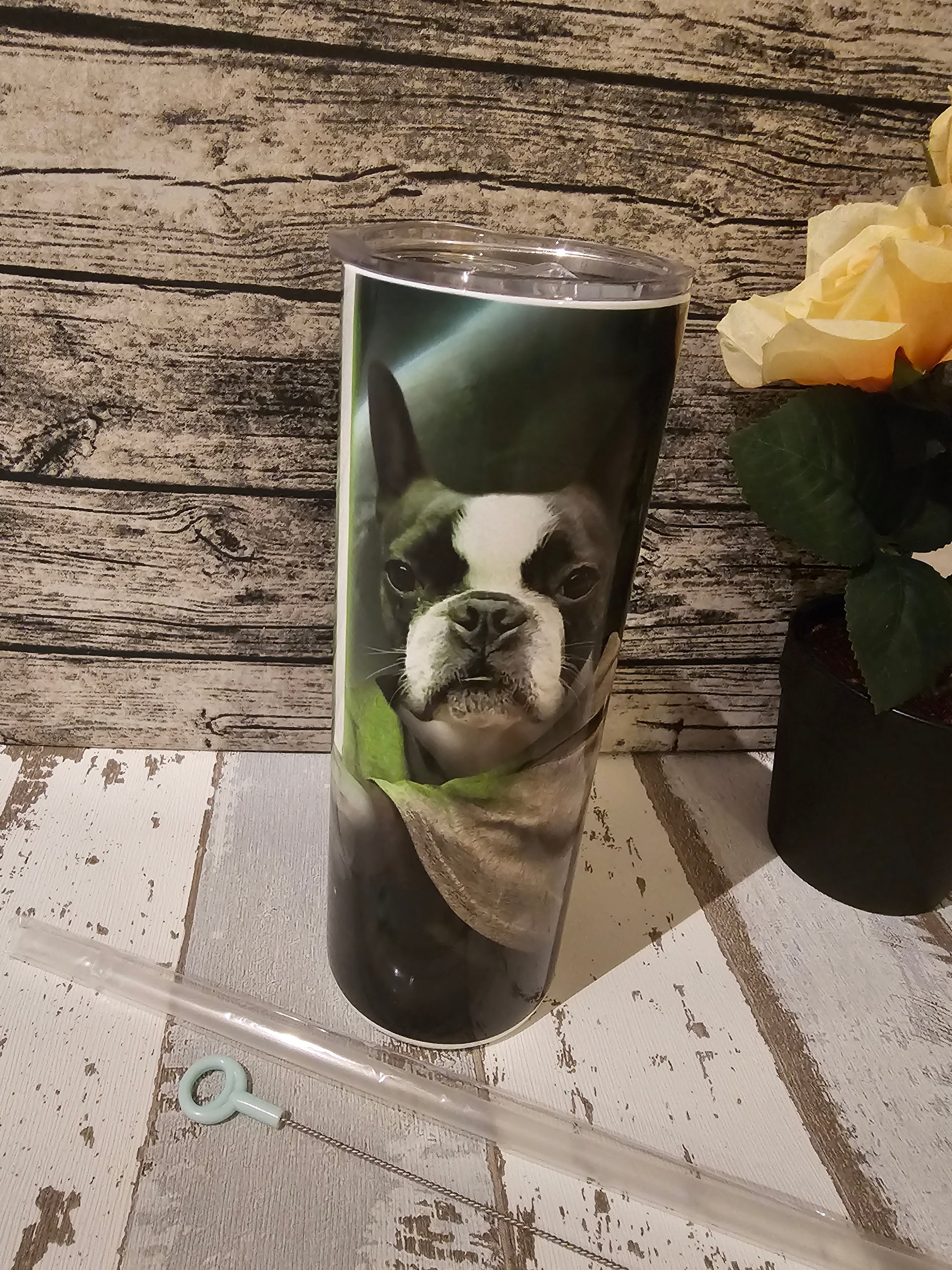 Wunderschöne Getränkebecher für Kaltgetränke mit Wunschmotiv !

Sie suchen einen personalisierten Getränkebecher fürs Büro oder für den Garten? Dann werden Sie hier fündig !

Diese schönen Edelstahlbecher sind perfekt für kalte Getränke geeignet und können mit Ihrem Wunschmotiv bestellt werden.