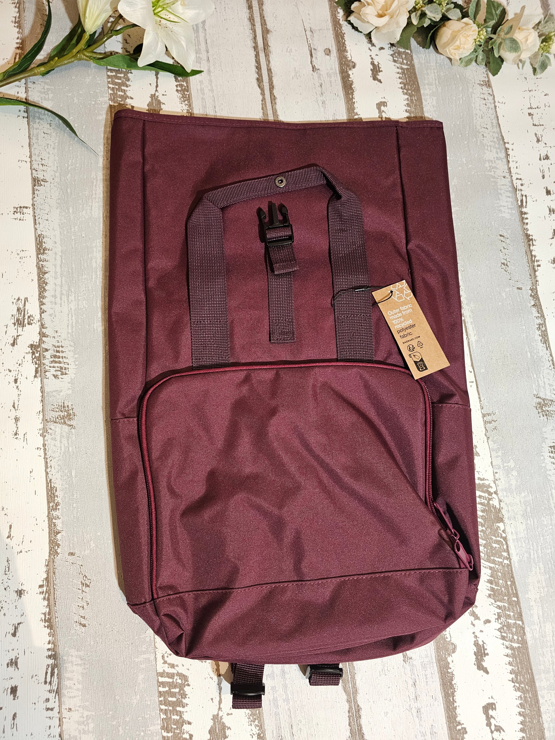 Rolltop Rucksack bestickt mit Hundemotiv nach Wahl von der Pfötchenboutique