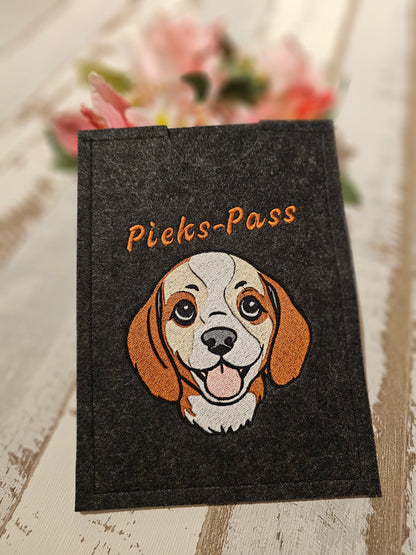 Hüllen für den EU Heimtierausweis und den Impfpass von Haustieren, bestickt mit Wunschmotiv Hund, Katze oder Hase durch die Pfötchenboutique