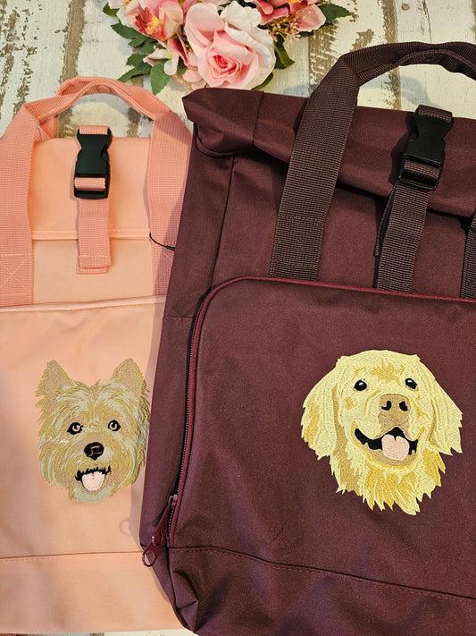 Rolltop Rucksack bestickt mit Hundemotiv nach Wahl von der Pfötchenboutique