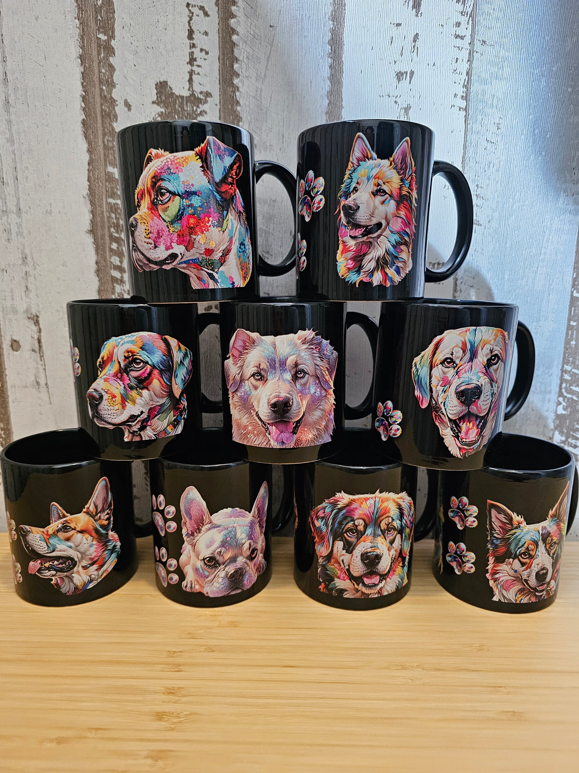 Wunderschöne schwarze Tassen mit Wunschmotiv Hund oder Katze designed von der Pfötchenboutique