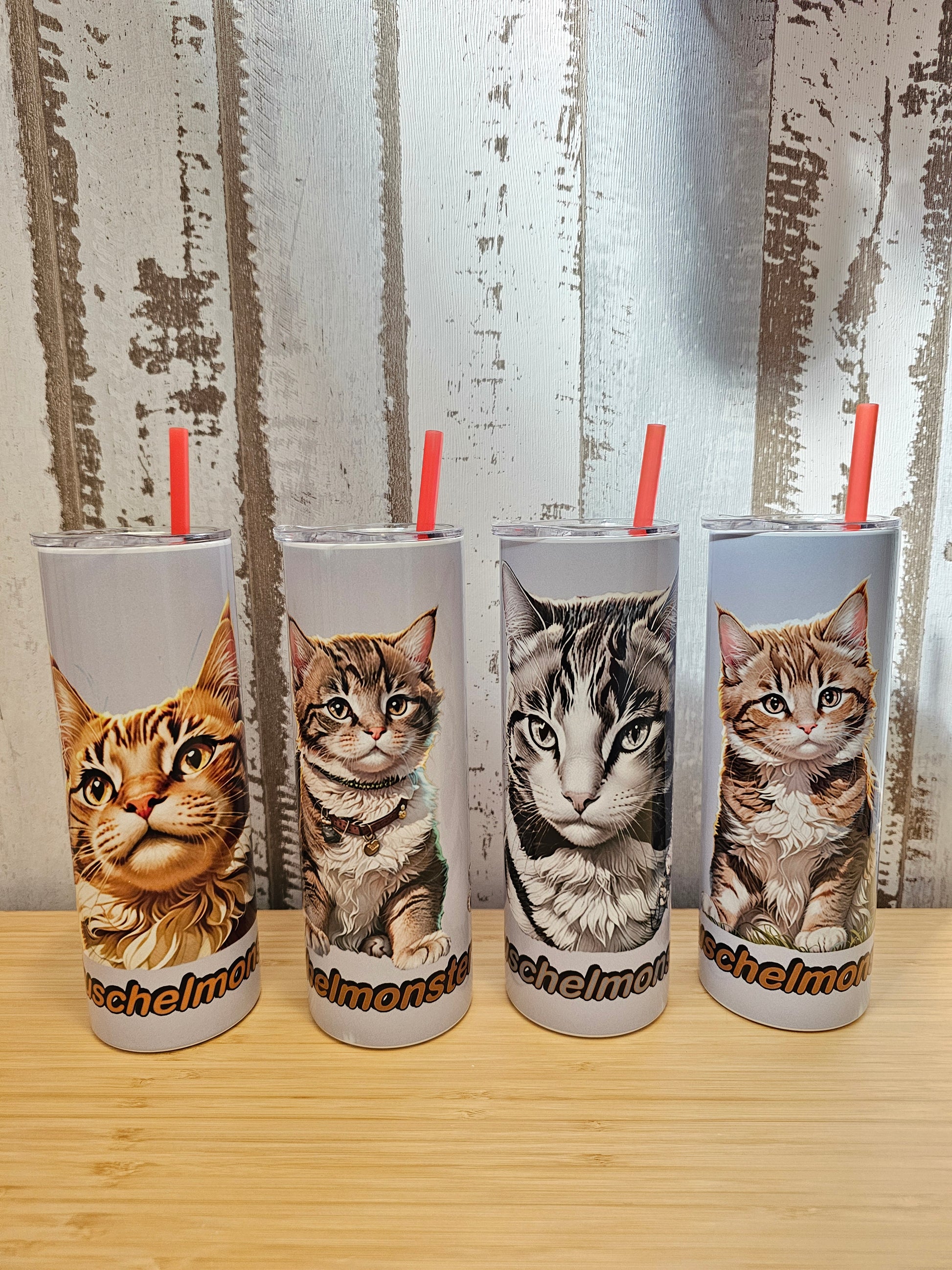 Tumbler bzw Becher für Kaltgetränke mit Wunschmotiv Hund oder Katze, designed durch die Pfötchenboutique