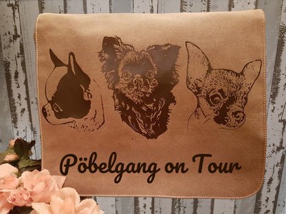 Umhängetasche mit Wunschmotiv Hunderasse und Wunschtext personalisiert als Geschenkidee durch die Pfötchenboutique