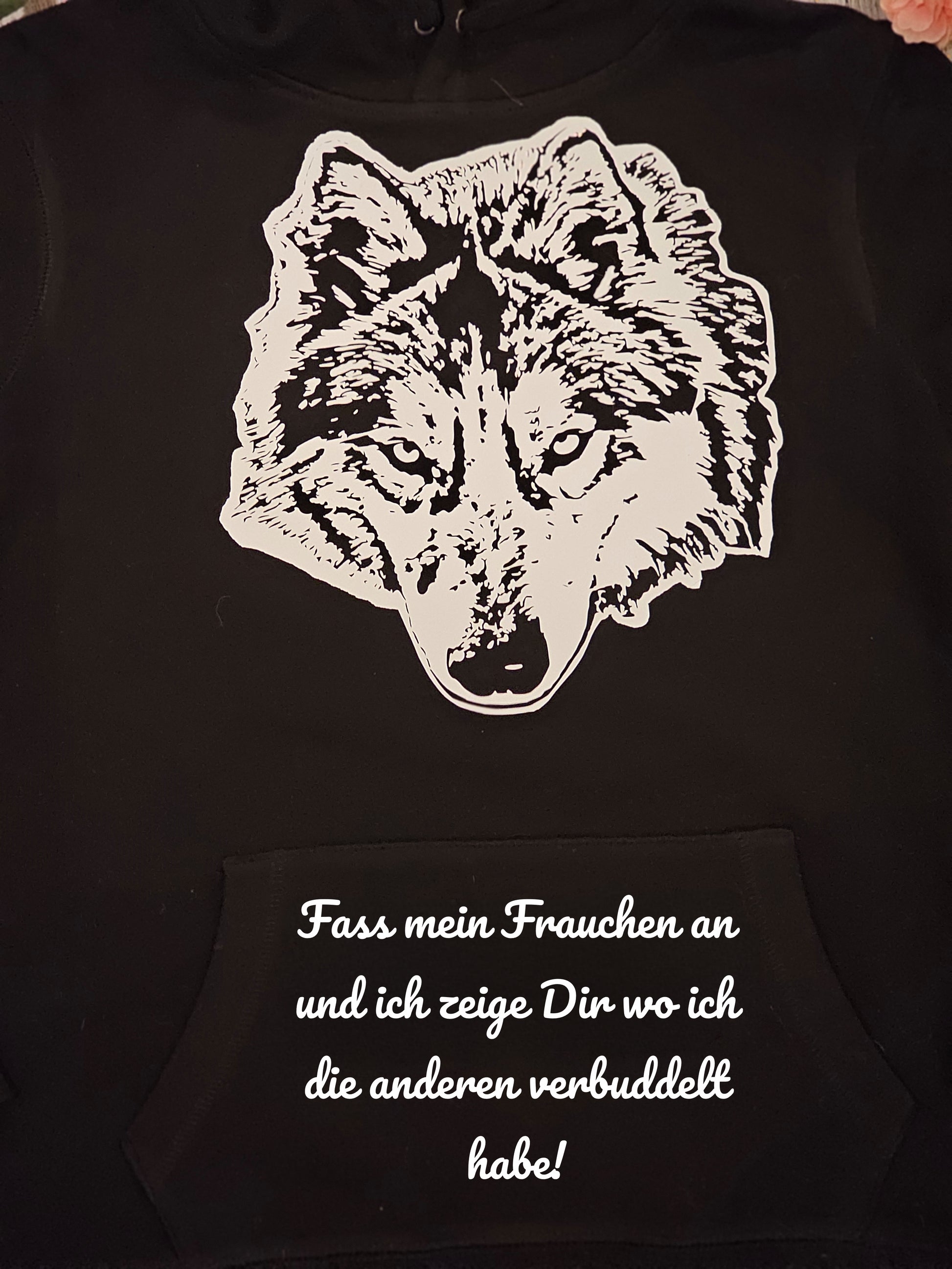 Kapuzenpullover für Damen mit Wunschmotiv und Wunschtext personalisierbar  Auswahl mehrerer Hundemotive hier Chihuahua von der Pfötchenboutique