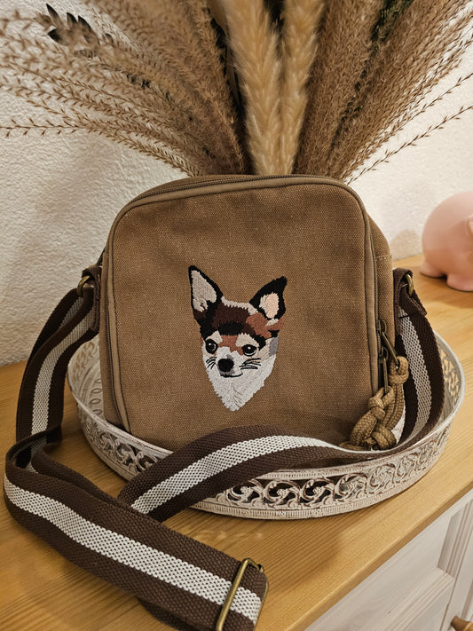 Gassitasche mit gesticktem Tierportrait der Pfötchenboutique